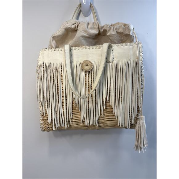 En Shalla Boho Western Coastal Wicker Kid Leather Fringe Woven Basket Tote - Picture 8 of 16